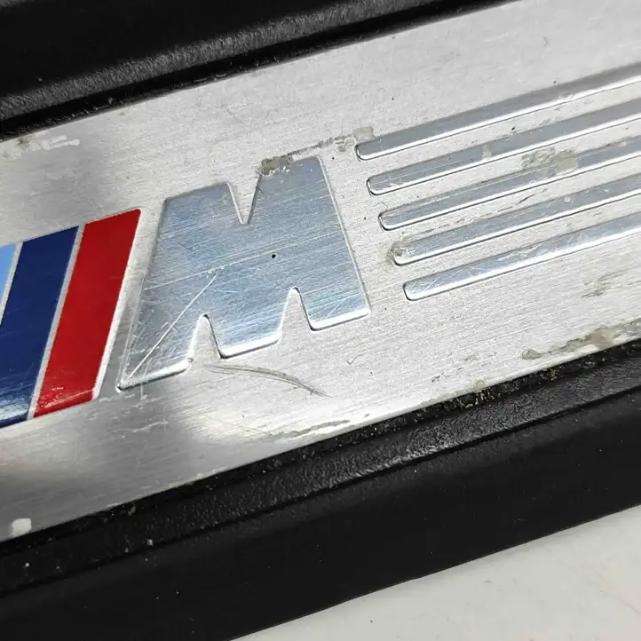 BMW 3 F30 F35 F31 (2012 - 2018)  8054234 Комплект обшивки порога (внутренний)