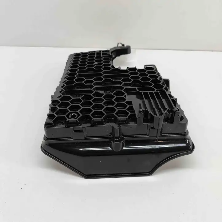 Tesla Model 3 (2017 - 2023)  156745400B Модуль кузова