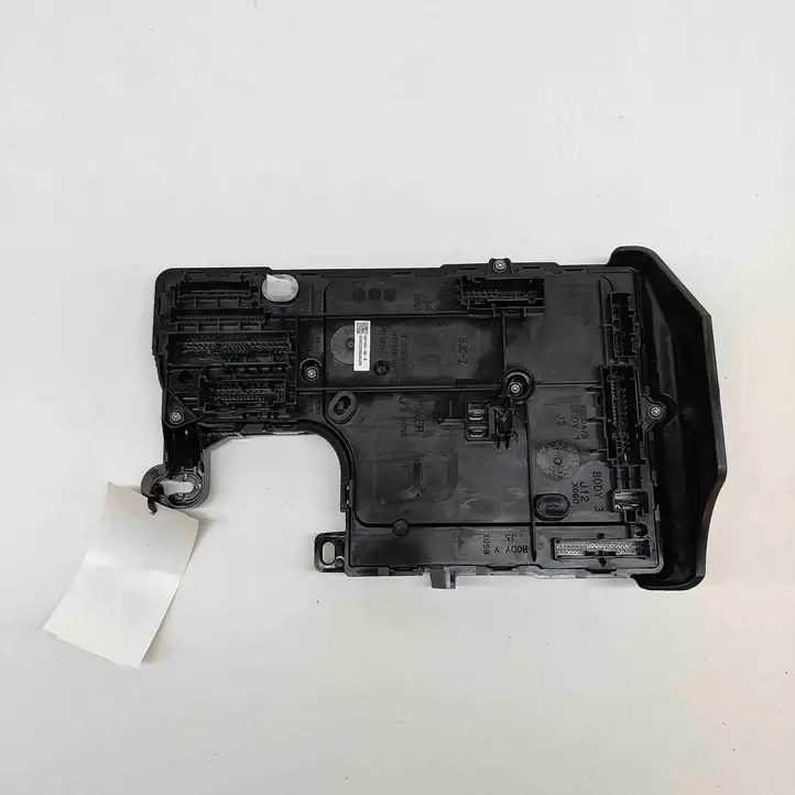 Tesla Model 3 (2017 - 2023)  156745400B Модуль кузова