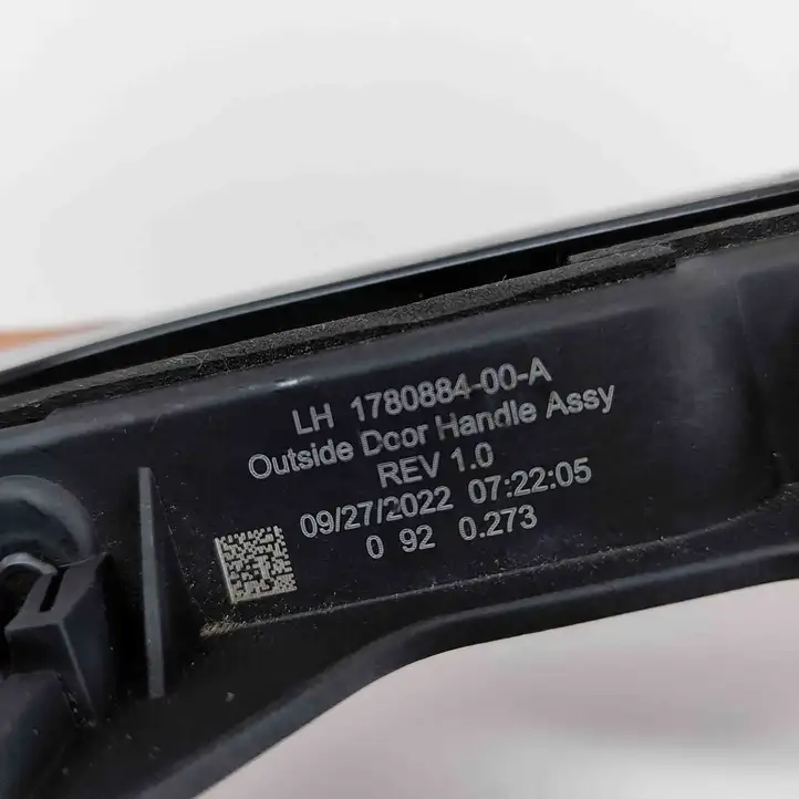 Tesla Model 3 (2017 - 2023) 178088400A Наружная ручка двери — фото 8