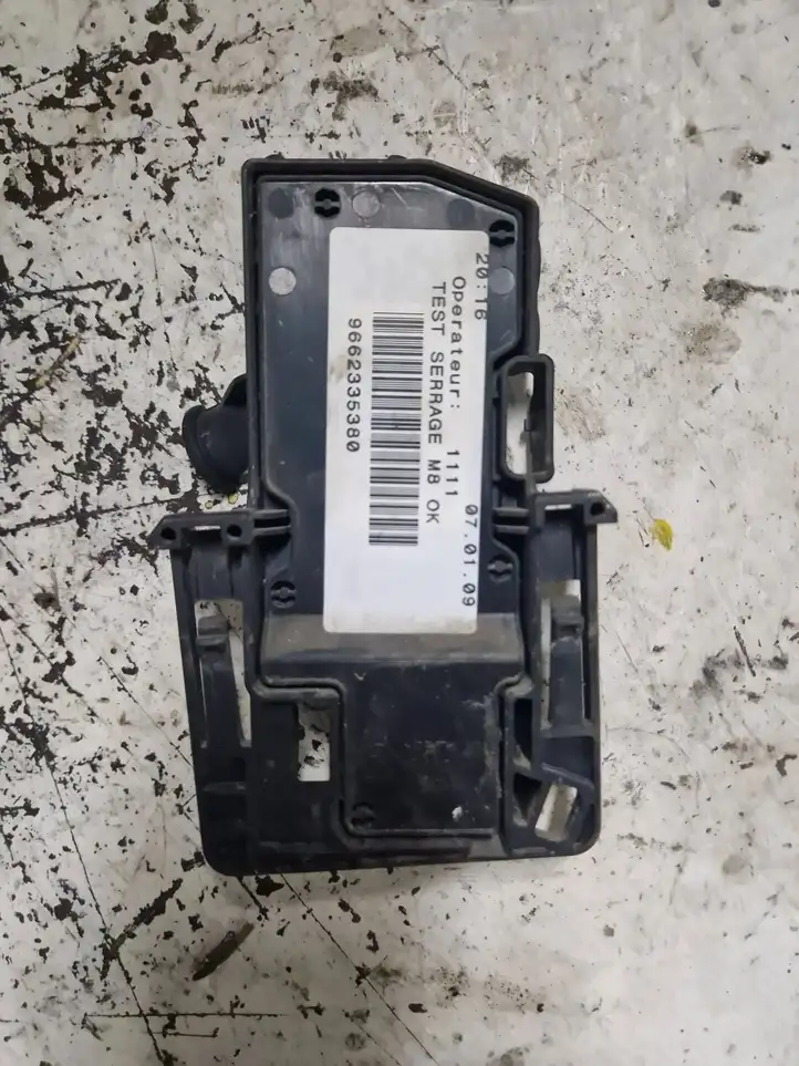 Citroen C5 (2008 - 2017)  9662335380 Ящик предохранителей (комплект)