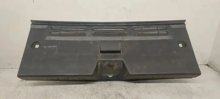 Seat Toledo III (5P) (2004 - 2009) 5P5863459B Отделка порога багажника — фото 4