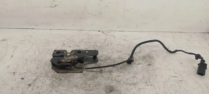 Seat Toledo III (5P) (2004 - 2009)   Замок капота