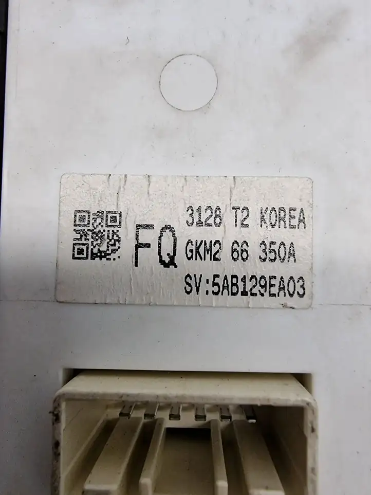 Mazda 6 (2012 - 2015) GKM266350A Кнопка стеклоподъемников — фото 5
