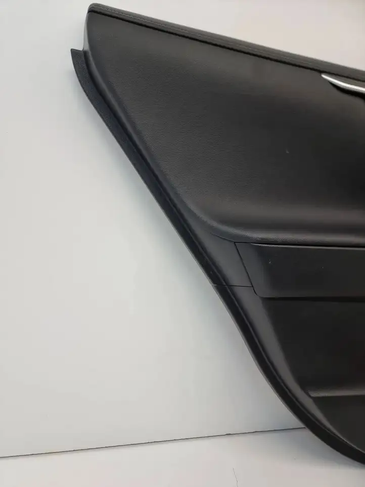 Toyota RAV 4 (XA50) (2018 - ) 67614X1B18 Обшивка задней двери — фото 3