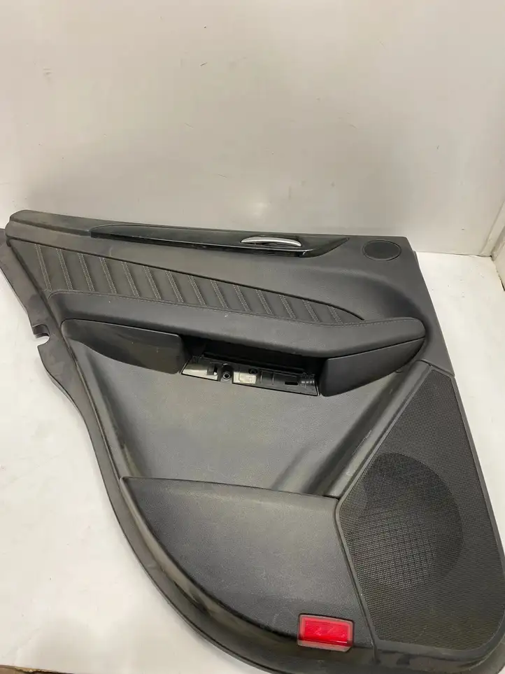 Mercedes-Benz GLE W166/C292 (2015 - 2019)  A2927300700 Обшивка задней двери