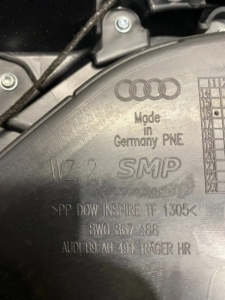 Audi A4 S4 B9 (2015 - 2019) 8W0867488 Обшивка задней двери — фото 4