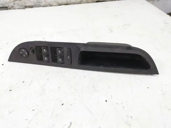 BMW 5 E60 E61 (2004 - 2010) 9122110 Кнопка стеклоподъемников — фото 1