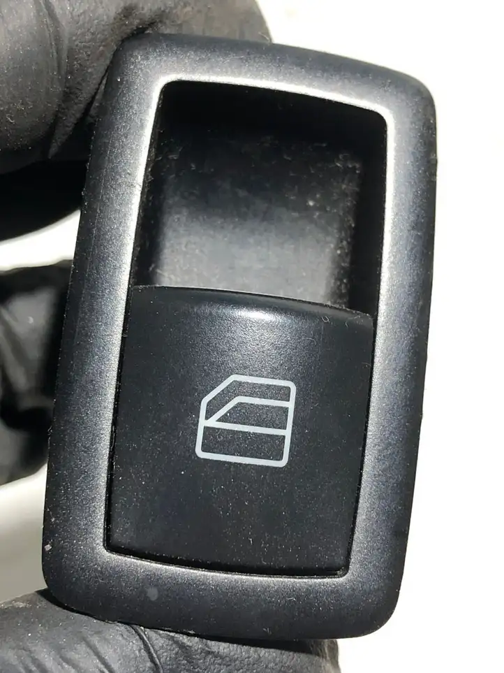 Mercedes-Benz ML W164 (2005 - 2011) A2518200510 Блок кнопок стеклоподъемников — фото 1