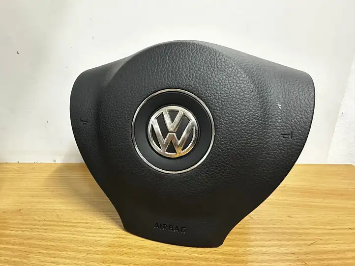 Volkswagen PASSAT B7 (2011 - 2014) 3C8880201T Подушка безопасности руля — фото 1