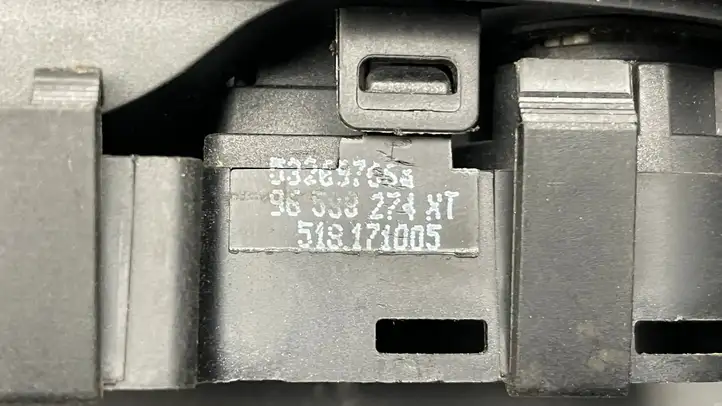 Peugeot 407 (2004 - 2011) 6554PX Кнопка стеклоподъемников — фото 7