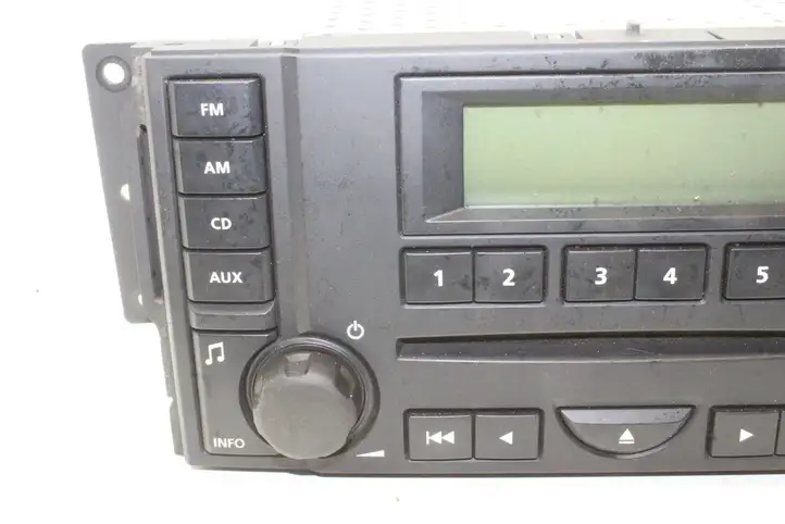 Land Rover Discovery 3 - LR3 (2004 - 2009) 8H2218C815BA Магнитола / мультимедийная система — фото 3