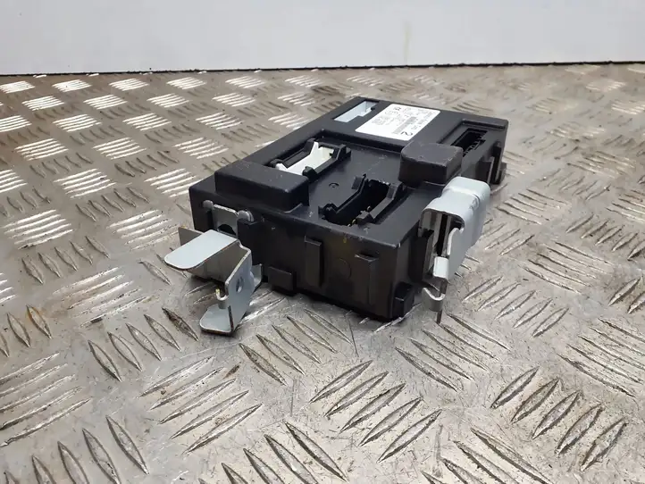 Infiniti Q70 Y51 (2013 - 2019) 284B11PT1A Модуль комфорта — фото 2