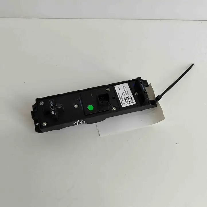 Ford Fiesta (2013 - 2017) F1ET14A132FA Блок кнопок стеклоподъемников — фото 3