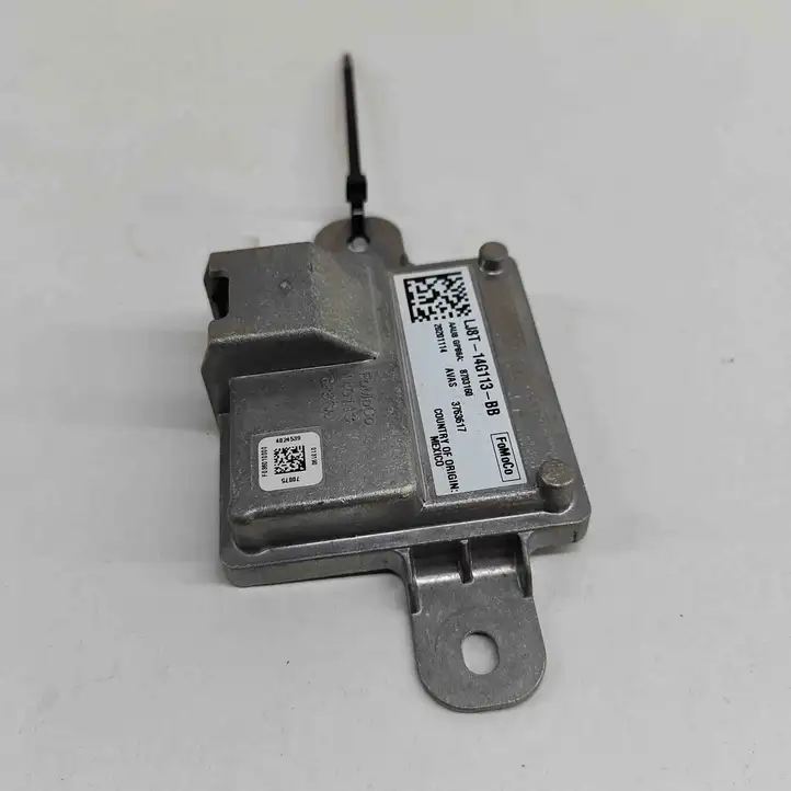 Ford Mustang Mach-E (2020 - ) LJ8T14G113BB Прочие приборы — фото 4