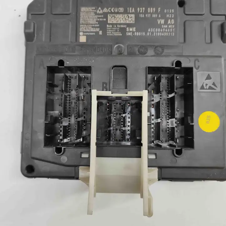 Volkswagen ID.4 (2020 - )  1EA937089F Модуль кузова