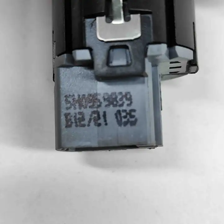 Volkswagen ID.4 (2020 - ) 5H0959839 Включатель зажигания и стартера — фото 7