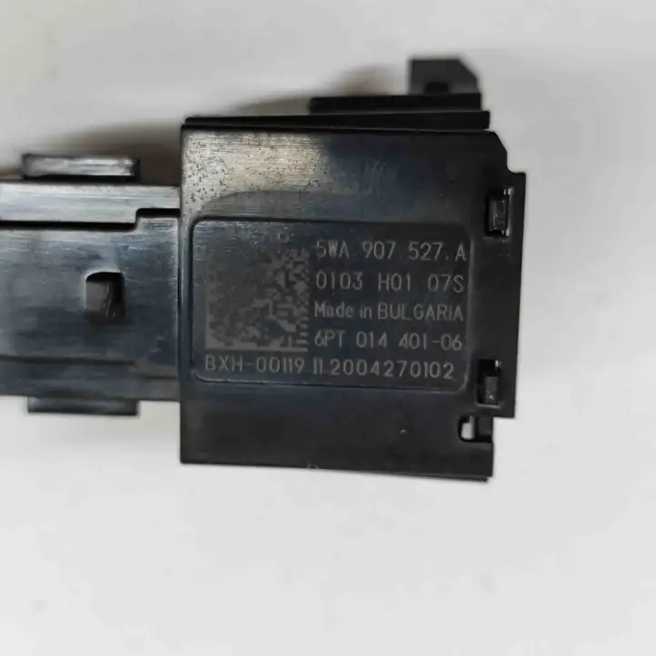 Volkswagen ID.4 (2020 - ) 5WA907527A Датчик температуры масла — фото 8