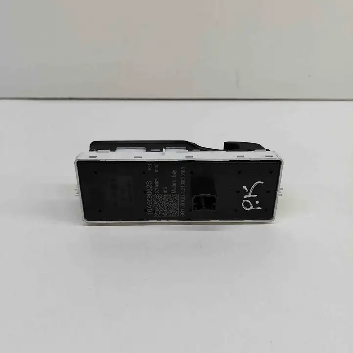 Volkswagen ID.4 (2020 - ) 10A959862S Кнопка стеклоподъемников — фото 3