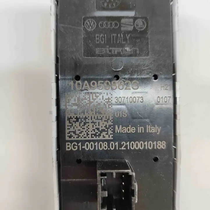 Volkswagen ID.4 (2020 - ) 10A959862S Кнопка стеклоподъемников — фото 8