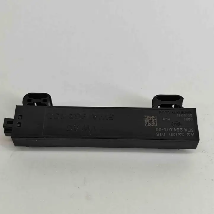 Volkswagen ID.4 (2020 - ) 5FA22407500 Антенна бесключевого доступа — фото 2