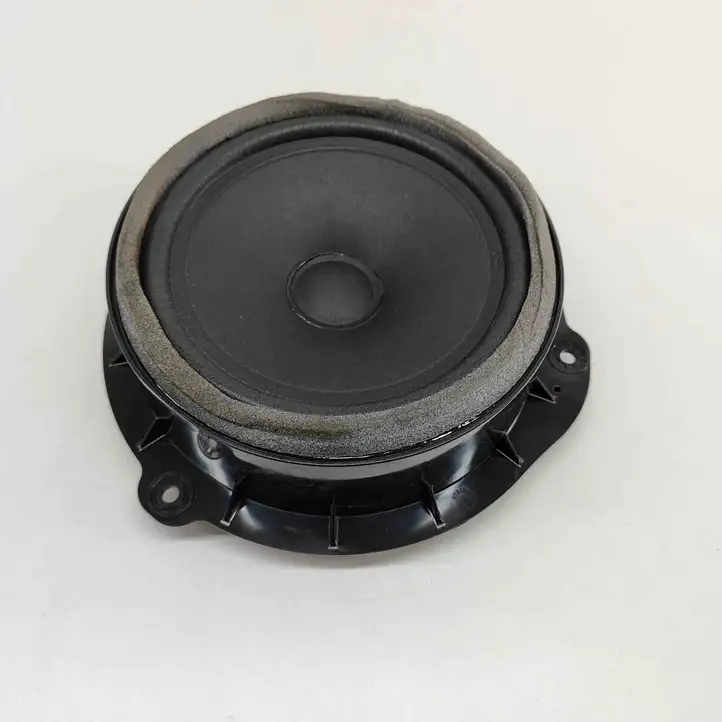 Audi Q5 (2017 - )  80A035411 Громкоговоритель (громкоговорители) в задних дверях