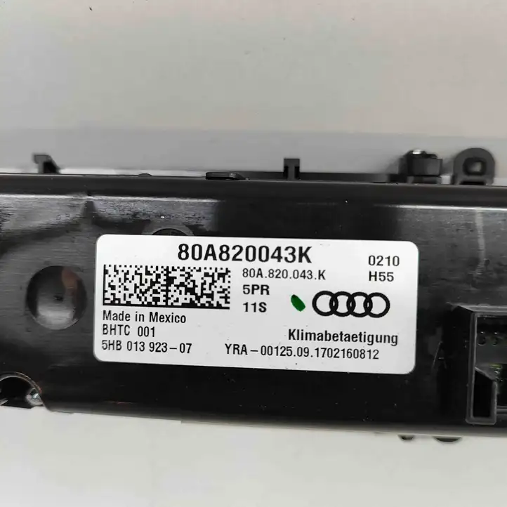 Audi Q5 SQ5 (2017 - ) 80A820043K Управление климат контролем — фото 4