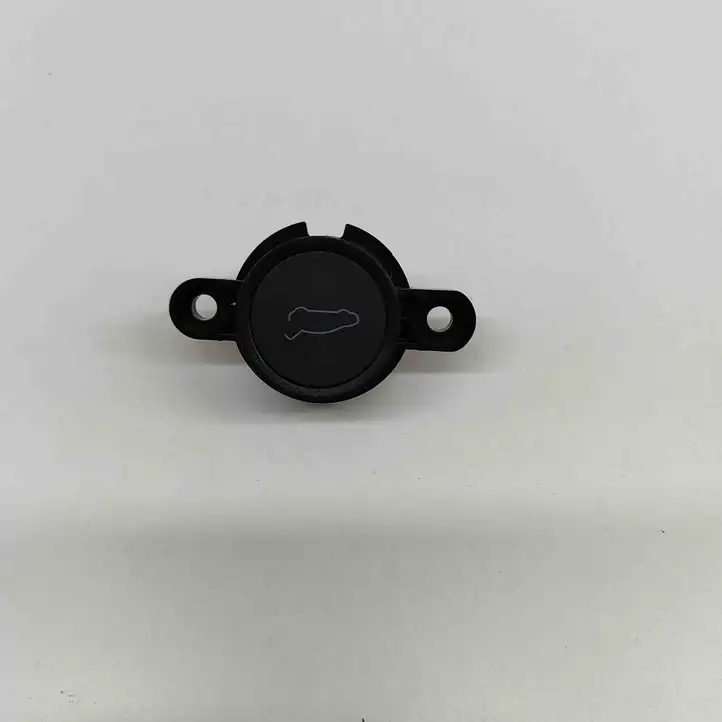 Tesla Model Y (2019 - 2024) 150190700C Кнопка закрытия багажника — фото 3