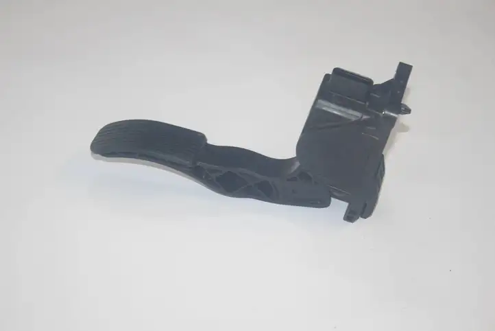Mercedes-Benz Vito Viano W639 (2003 - 2010) A9063000304 Педаль акселератора — фото 6