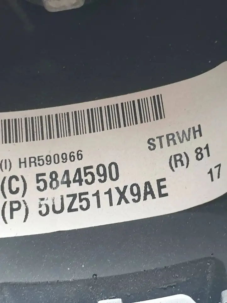 Chrysler Pacifica (2016 - ) 5UZ511X9AE Руль — фото 3