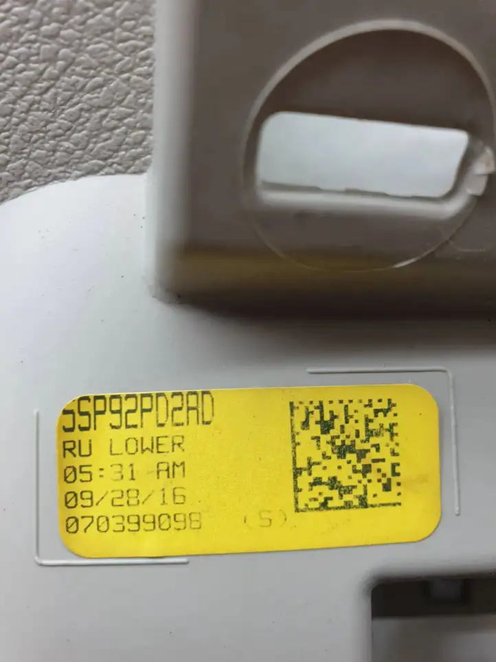 Chrysler Pacifica (2016 - ) 55P92PD2AD Отделка внутренней панели салона — фото 2
