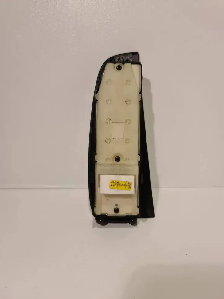 Toyota Avensis T250 (2003 - 2006) 54035144 Блок кнопок стеклоподъемников — фото 4