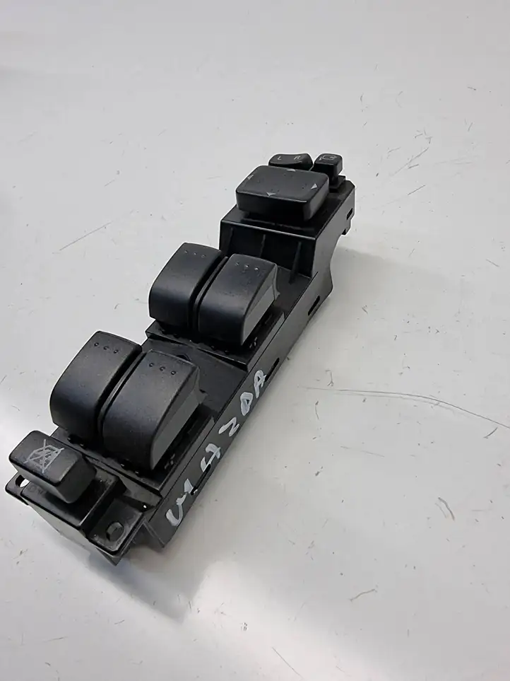 Mazda 6 (2012 - 2015) CE2166350 Кнопка стеклоподъемников — фото 3