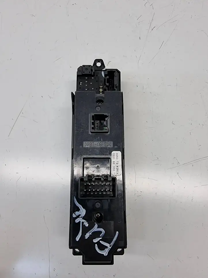 Mazda 6 (2012 - 2015) CE2166350 Кнопка стеклоподъемников — фото 4