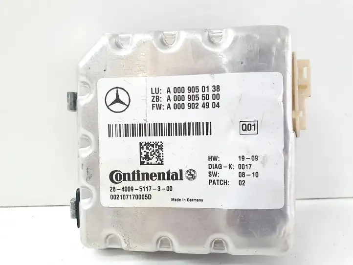 Mercedes-Benz E W212 (2009 - 2016) A0009050138 Камера в лобовом стекле — фото 2