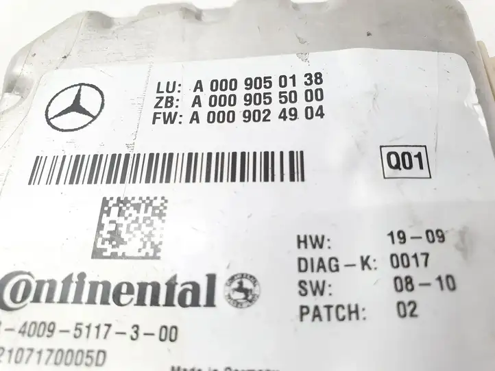 Mercedes-Benz E W212 (2009 - 2016) A0009050138 Камера в лобовом стекле — фото 4