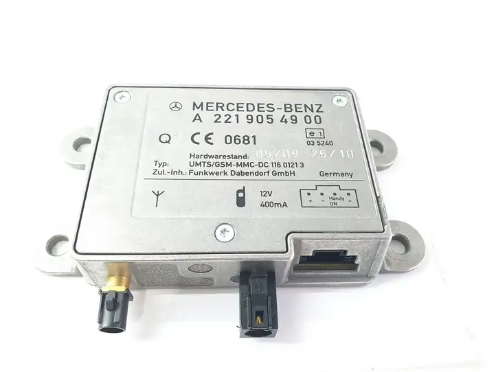 Mercedes-Benz E W212 (2009 - 2016) A2219054900 Усилитель антенны — фото 1