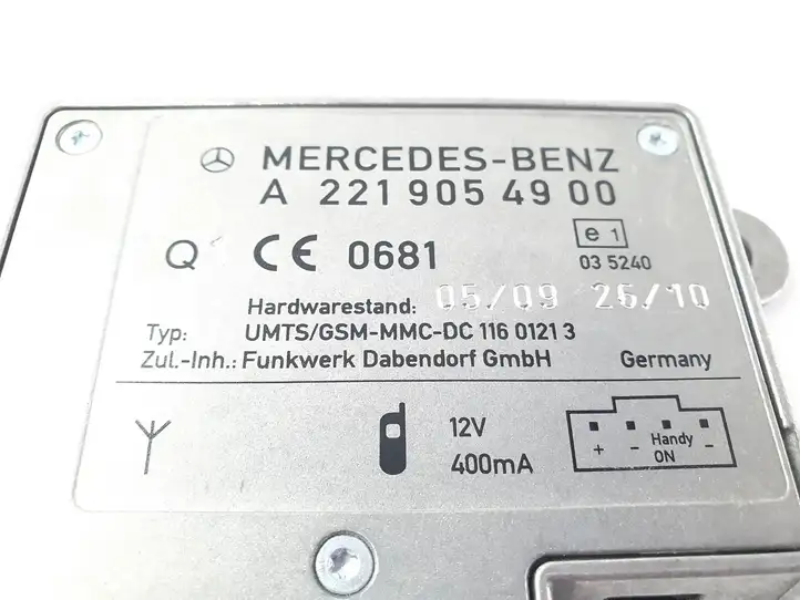 Mercedes-Benz E W212 (2009 - 2016) A2219054900 Усилитель антенны — фото 4