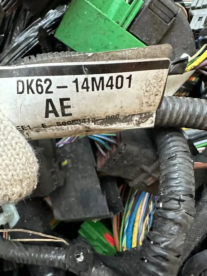 Land Rover Range Rover Sport L494 (2013 - 2017) DK6214A006 Прочая электропроводка — фото 2
