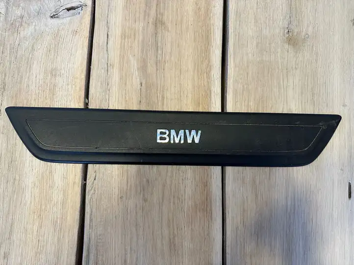 BMW X3 F25 (2010 - 2017) 7205597 Наружная отделка переднего порога — фото 1