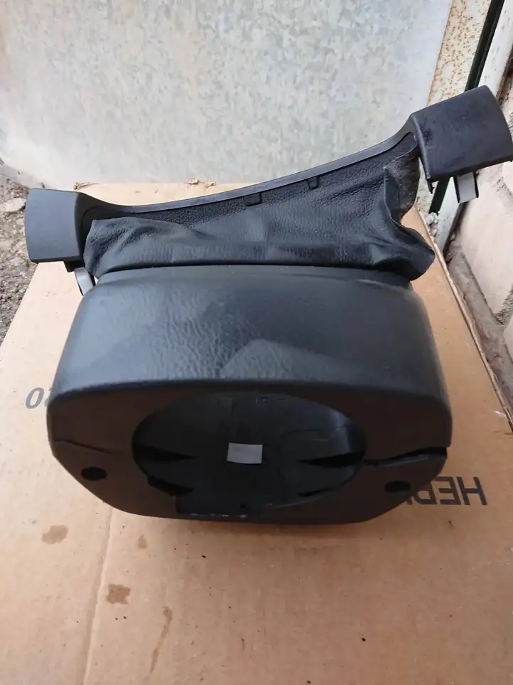 Toyota Avensis T250 (2003 - 2006) 4502405020 Обшивка рулевой колонки — фото 3