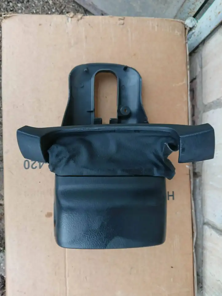 Toyota Avensis T250 (2003 - 2006) 4502405020 Обшивка рулевой колонки — фото 4