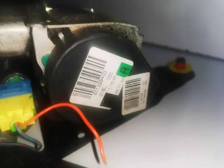 Volvo XC90 (2002 - 2006) 601239400 Задний ремень безопасности — фото 2