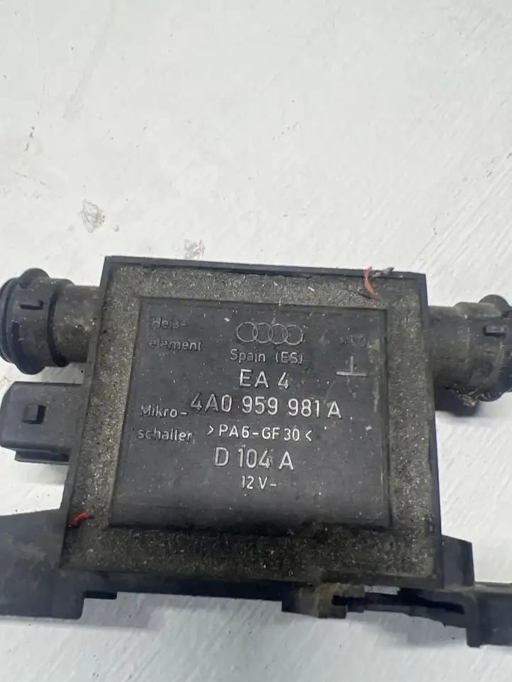 Audi A3/S3 8L (2000 - 2003) 4A0959981A Блок управления дверью — фото 2