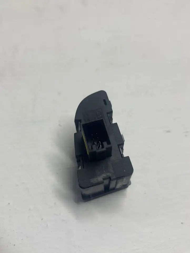 Audi A6 S6 C6 4F (2004 - 2008) 4F1927227 Другие включатели / ручки/ переключатели — фото 3