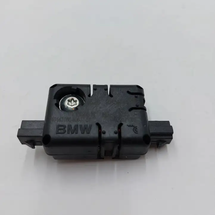 Mini Cooper Countryman R60 (2010 - 2016) 9185474 Усилитель антенны — фото 1