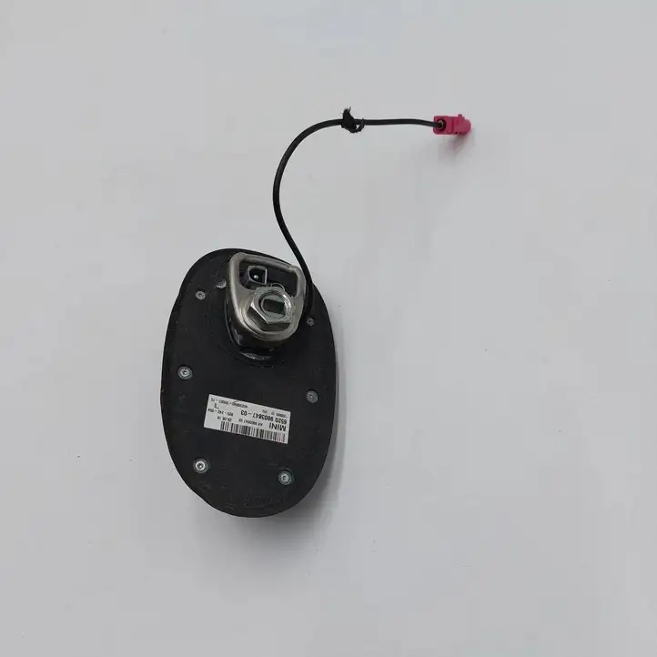 Mini Cooper Countryman R60 (2010 - 2016) 9803847 GPS антенна — фото 2
