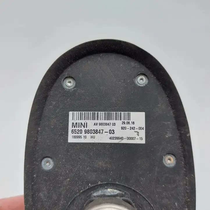 Mini Cooper Countryman R60 (2010 - 2016) 9803847 GPS антенна — фото 3