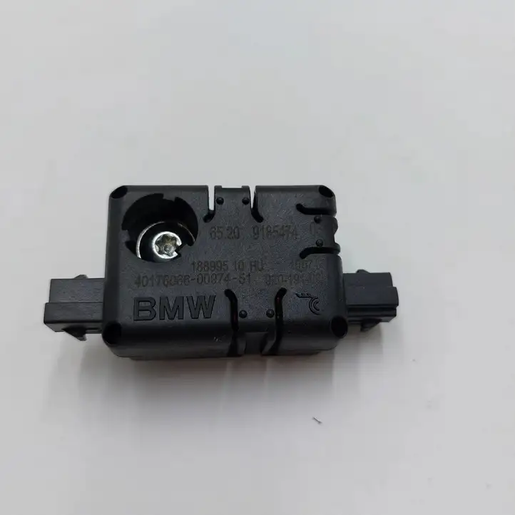 Mini Cooper Countryman R60 (2010 - 2016) 9185474 Усилитель антенны — фото 1