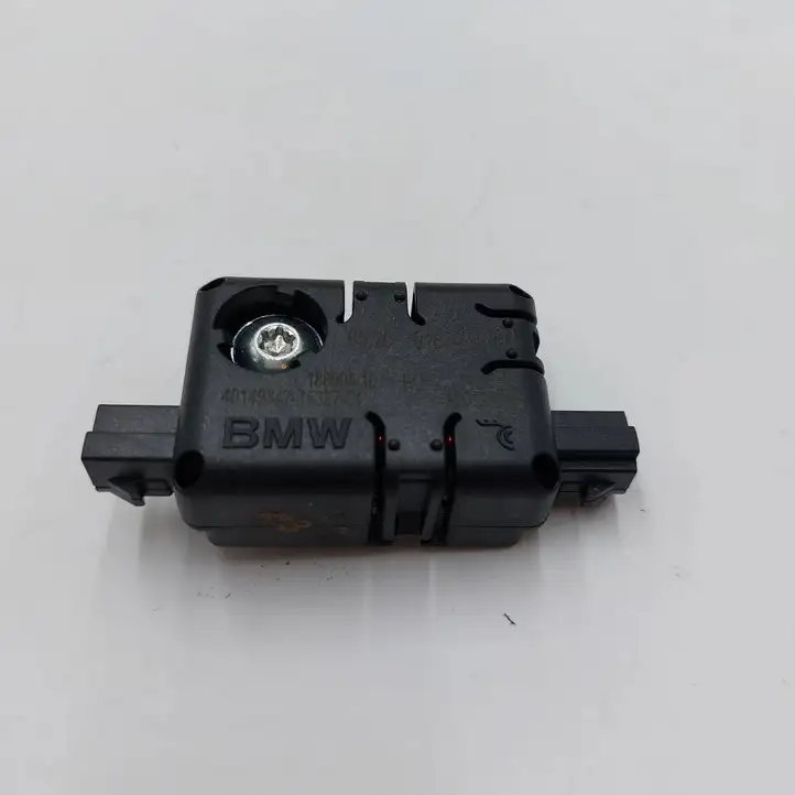 Mini Cooper Countryman R60 (2010 - 2016) 9185474 Усилитель антенны — фото 1